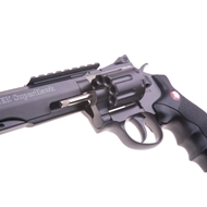 Еърсофт револвер на немската фирма Umarex