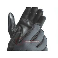 Ръкавици на австрийската фирма Swarovski